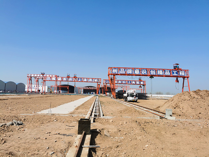 上海路桥集团采购我公司的一批门式起重机安装完成