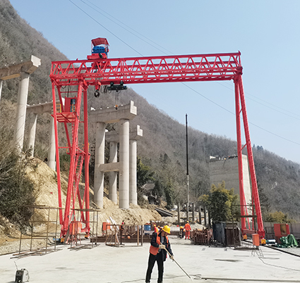 武汉驰建建设工程有限公司九绵高速25标、MG80/10t-16m-16m，双主梁门式起重机